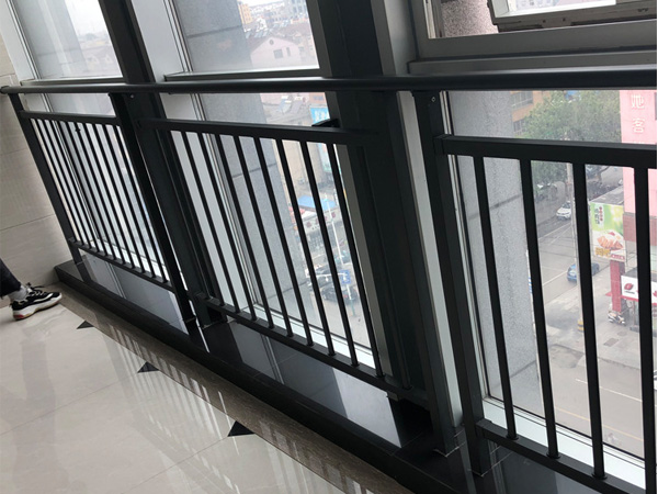 鋅鋼窗戶護欄 鋅鋼窗戶護欄