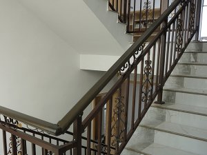 藝術(shù)鋅鋼樓梯扶手