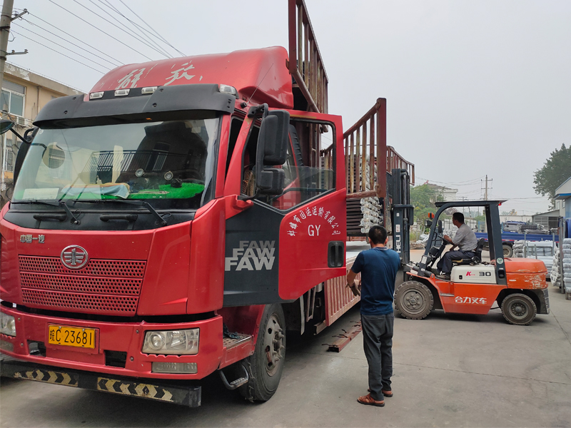 金用護欄2020年9月1日鋅鋼窗戶護欄發貨! 金用護欄2020年9月1日鋅鋼窗戶護欄發貨!