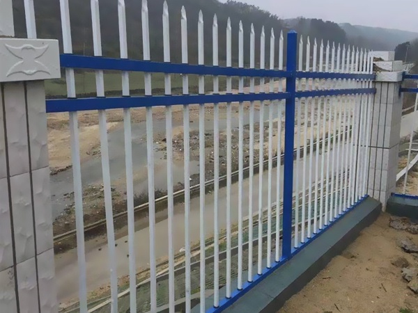 什么是鋅鋼圍欄? 什么是鋅鋼圍欄?