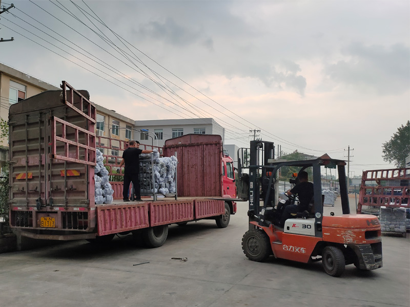 金用護欄2020年9月23日鋅鋼護窗欄桿發貨! 金用護欄2020年9月23日鋅鋼護窗欄桿發貨!