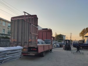 金用護(hù)欄2020年11月5日鋅鋼陽(yáng)臺(tái)護(hù)欄發(fā)貨！