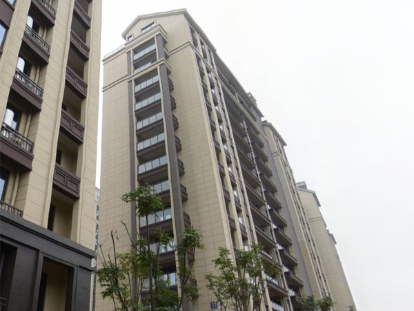 紹興錦樾華府小區(qū)陽臺玻璃護(hù)欄、鋅鋼樓梯扶手定制 紹興錦樾華府小區(qū)陽臺玻璃護(hù)欄、鋅鋼樓梯扶手定制