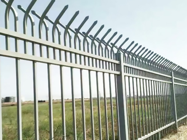 鋅鋼護欄會不會掉漆脫色？