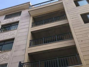 鋅鋼護欄生產廠家哪家比較專業(yè)？