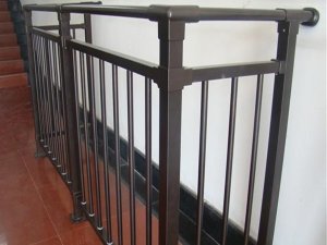 鋅鋼護欄行業(yè)的現(xiàn)狀分析