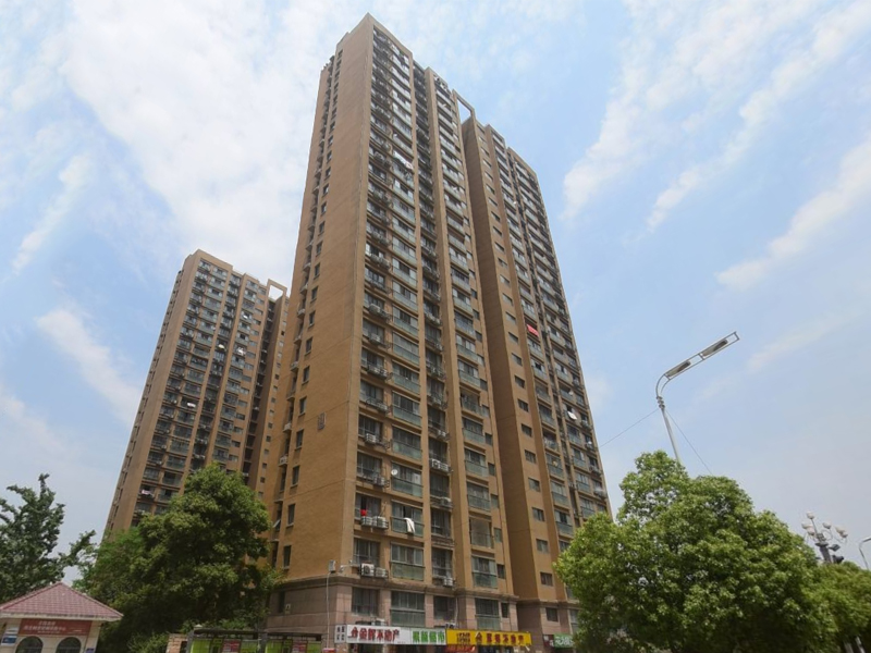 合肥鴻輝苑小區(qū)空調護欄、樓梯扶手定制 合肥鴻輝苑小區(qū)空調護欄、樓梯扶手定制