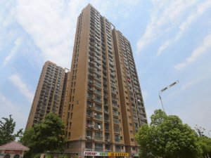 合肥鴻輝苑小區(qū)空調(diào)護欄、樓梯扶手定制