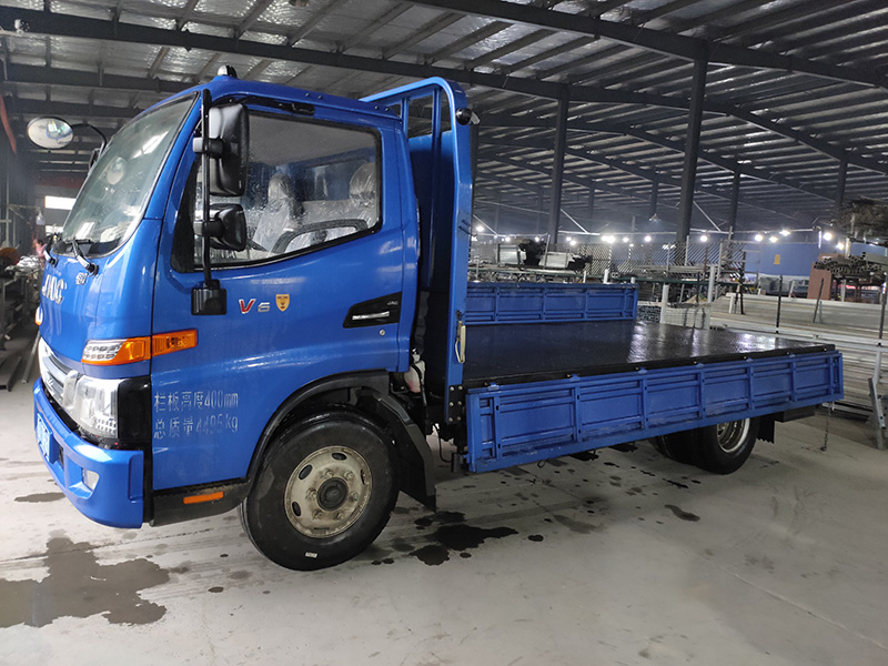 金用護欄2021年3月8日鋅鋼飄窗護欄發貨！