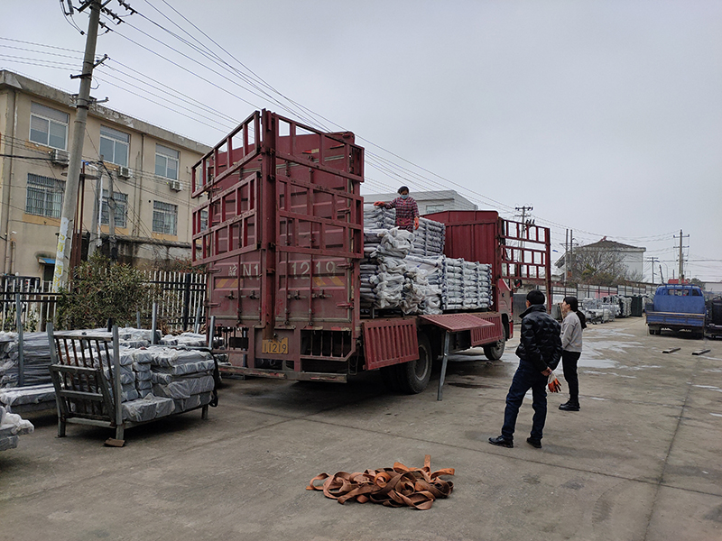 金用護欄2021年3月10日鋅鋼陽臺護欄發貨！