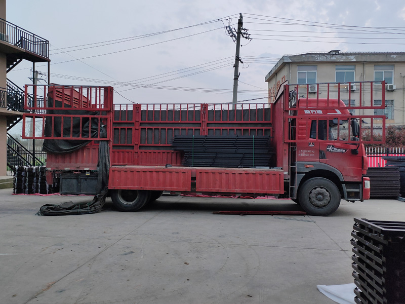 金用護欄2021年3月27日鋅鋼護窗欄桿發貨！