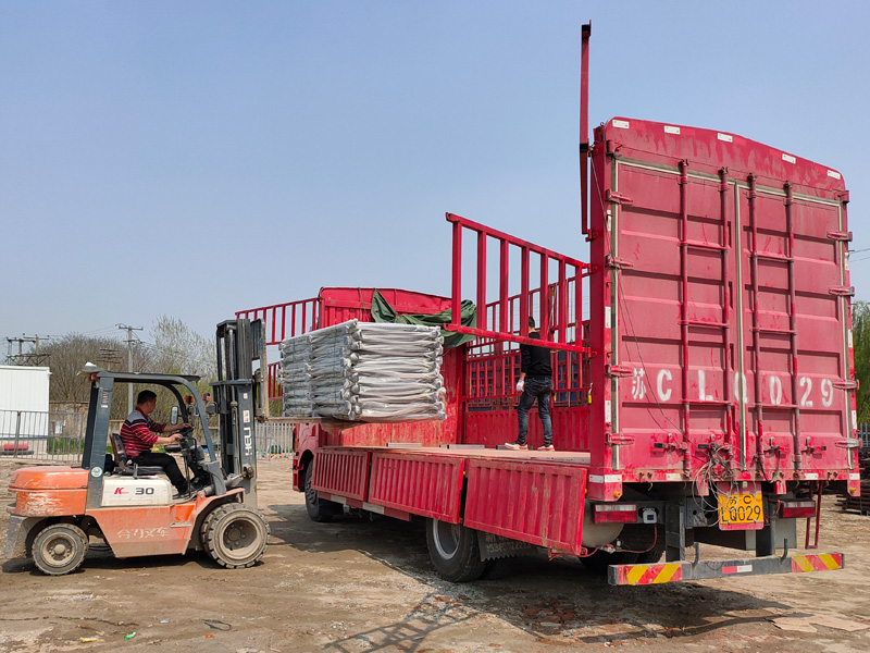 金用護(hù)欄2021年3月29日鋅鋼陽(yáng)臺(tái)護(hù)欄發(fā)貨！