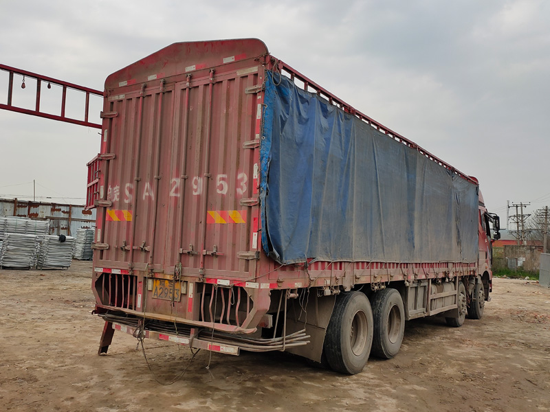 金用護(hù)欄2021年3月29日鋅鋼陽(yáng)臺(tái)欄桿發(fā)貨！