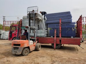 金用護(hù)欄2021年3月30日圍墻護(hù)欄、陽臺(tái)護(hù)欄發(fā)貨！