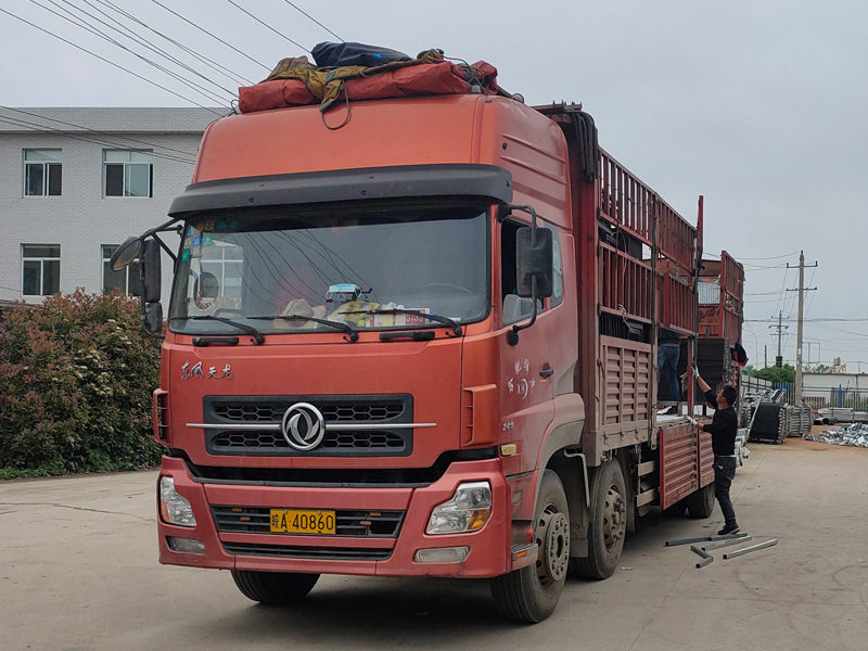 金用護欄2021年4月22日鋁合金百葉窗發貨！