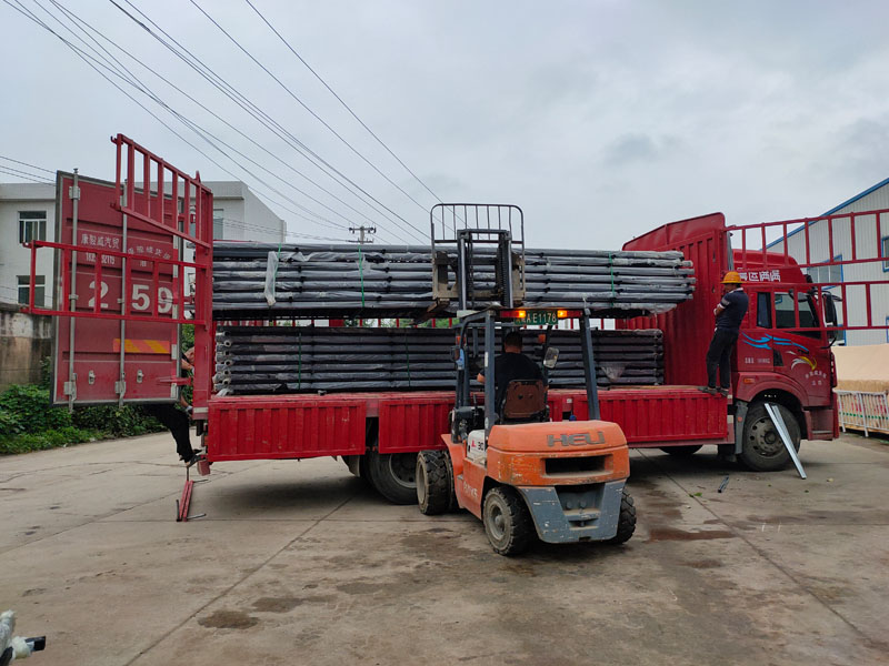 金用護(hù)欄2021年7月2日鋅鋼陽臺護(hù)欄發(fā)貨! 金用護(hù)欄2021年7月2日鋅鋼陽臺護(hù)欄發(fā)貨!