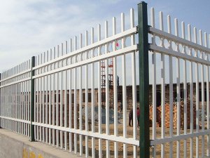圍墻護(hù)欄采購(gòu)注意事項(xiàng) 圍墻護(hù)欄采購(gòu)注意事項(xiàng)
