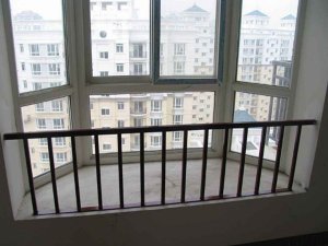 飄窗護(hù)欄特點(diǎn) 飄窗護(hù)欄特點(diǎn)