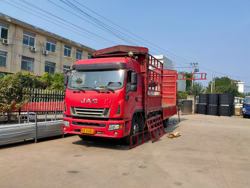 金用護欄2021年9月17日鋅鋼陽臺護欄發貨! 金用護欄2021年9月17日鋅鋼陽臺護欄發貨!