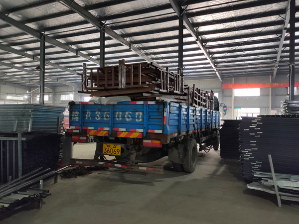 金用護欄2021年10月21日鋅鋼空調護欄發貨！