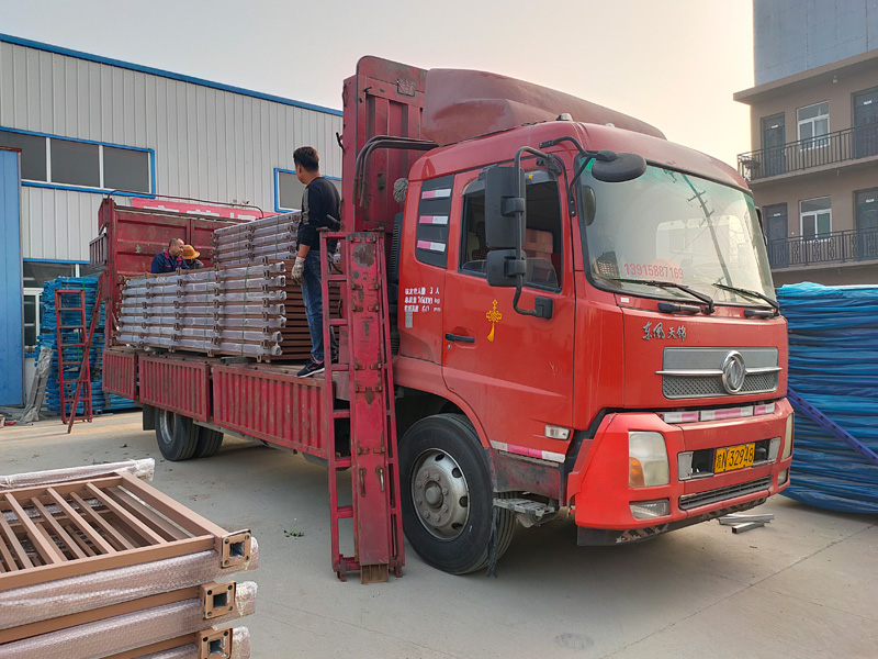 金用護(hù)欄2021年11月6日鋅鋼陽(yáng)臺(tái)護(hù)欄發(fā)貨! 金用護(hù)欄2021年11月6日鋅鋼陽(yáng)臺(tái)護(hù)欄發(fā)貨!