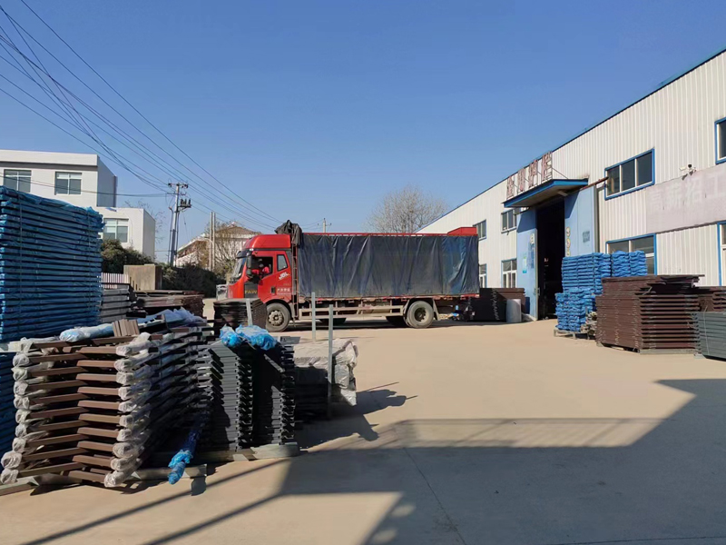 金用護(hù)欄2022年12月23日鋅鋼飄窗護(hù)欄裝車(chē)發(fā)貨! 金用護(hù)欄2022年12月23日鋅鋼飄窗護(hù)欄裝車(chē)發(fā)貨!