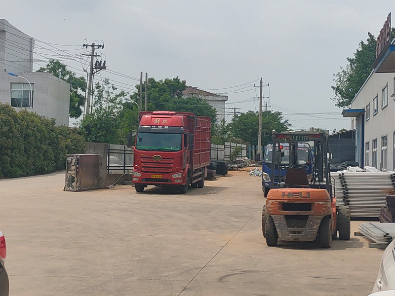 2023年5月24日鋅鋼連廊欄桿裝車發(fā)貨！