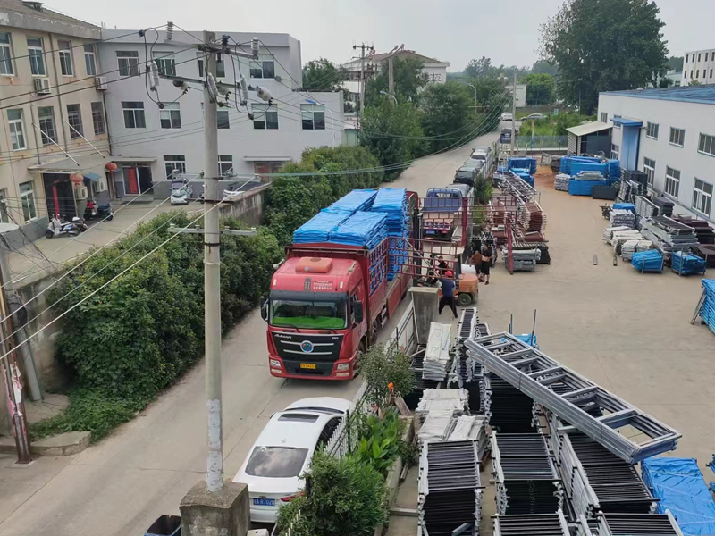 2023年7月6日鋅鋼陽臺護欄裝車發(fā)貨! 2023年7月6日鋅鋼陽臺護欄裝車發(fā)貨!