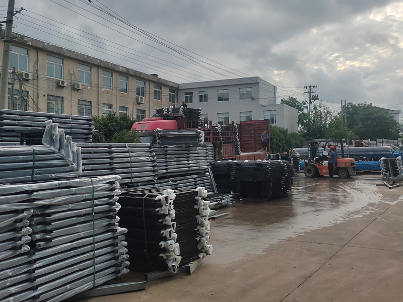 2023年7月19日鋅鋼飄窗護欄裝車發貨！