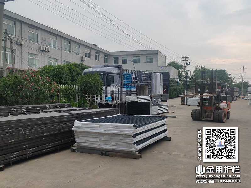 2024年7月10日鋁合金百葉窗裝車發(fā)貨! 2024年7月10日鋁合金百葉窗裝車發(fā)貨!