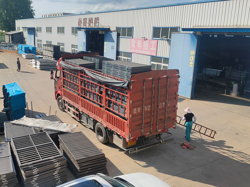 2024年7月26日鋅鋼百葉窗裝車發(fā)貨！