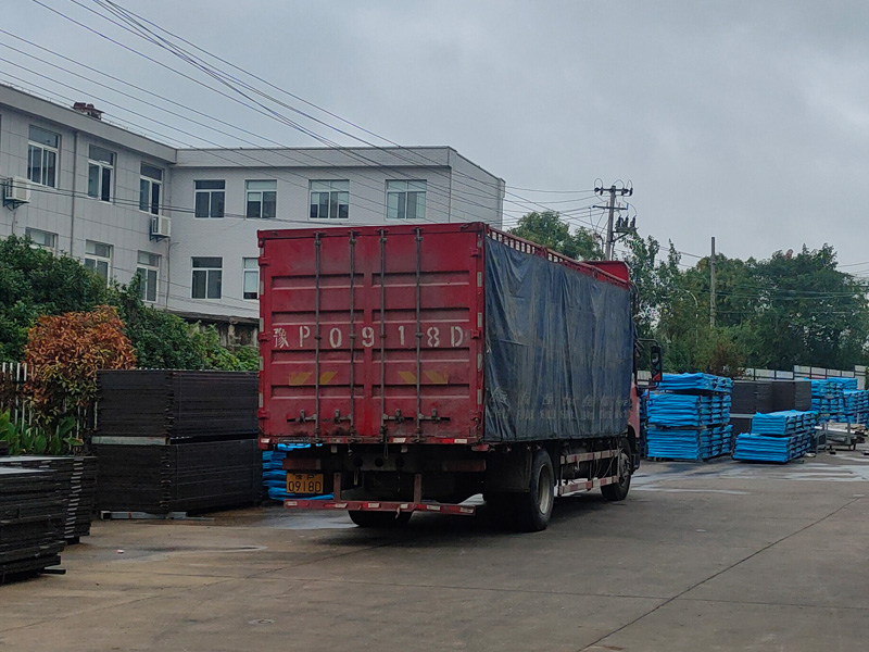 2024年9月12日鋅鋼百葉窗裝車發(fā)貨! 2024年9月12日鋅鋼百葉窗裝車發(fā)貨!