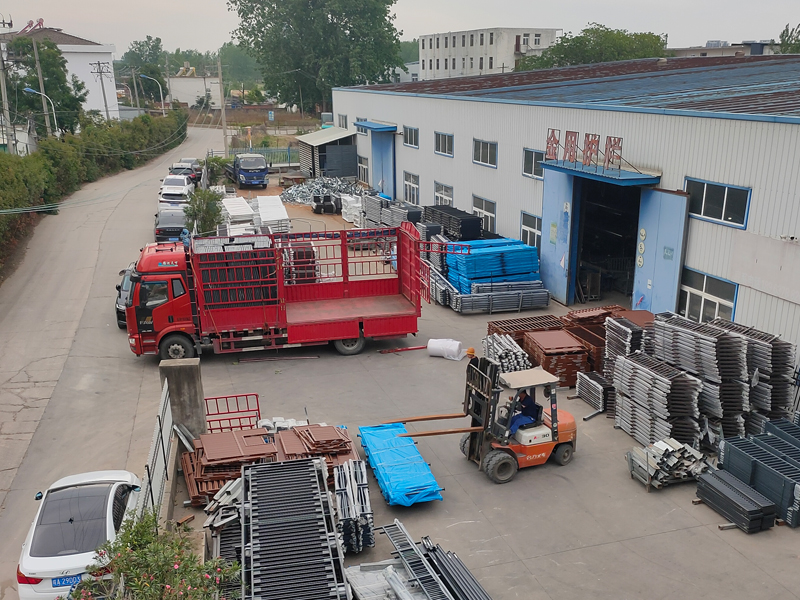 2025年5月19日鋅鋼百葉窗裝車發貨！